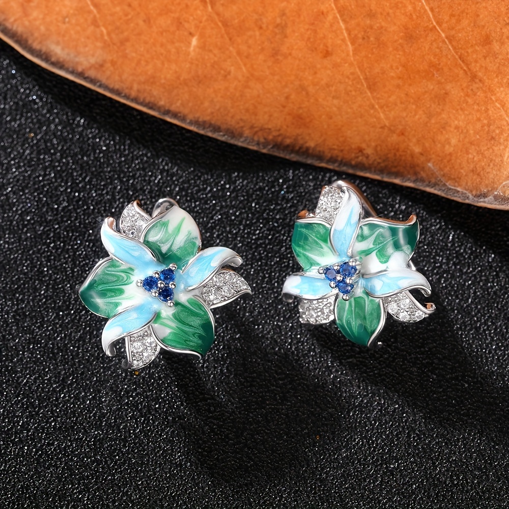 Green Flower Shape Stud Earrings Jewelry for Ladies